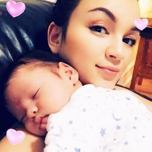 Meet your Posher, Elise